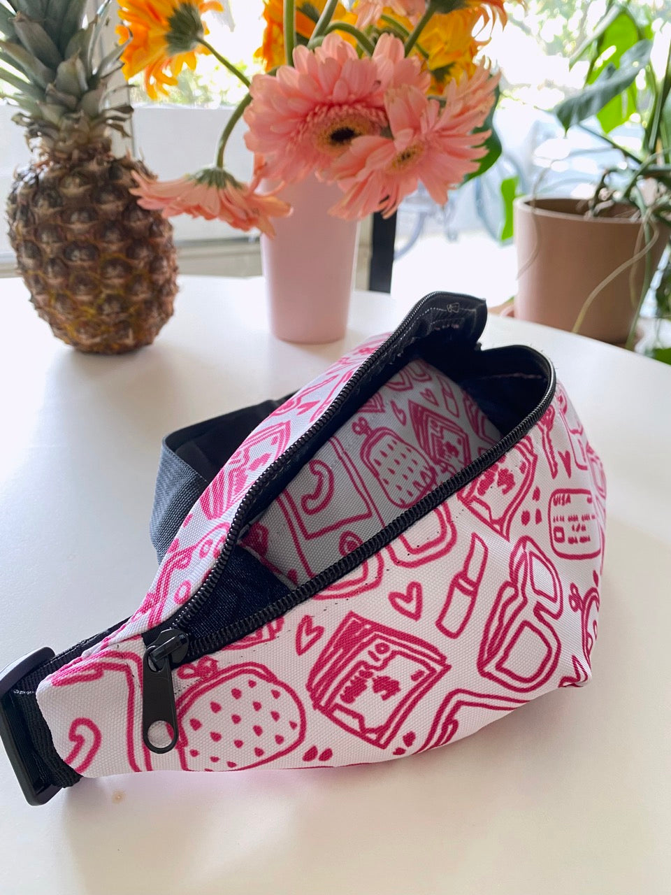 Bags & Fanny Packs
