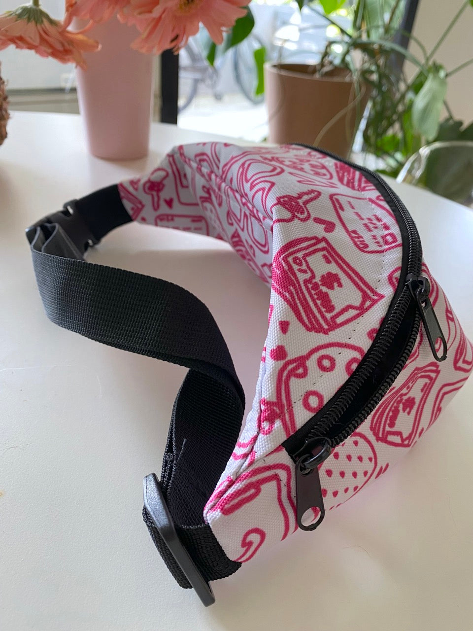 Fanny Pack - What's in My Bag Pink Doodles